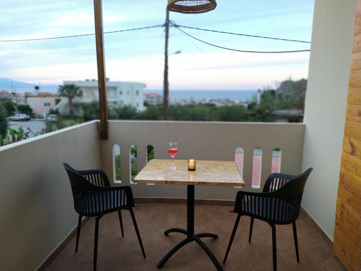 Giodriana Cozy Studio Agia Marina  Luaran gambar
