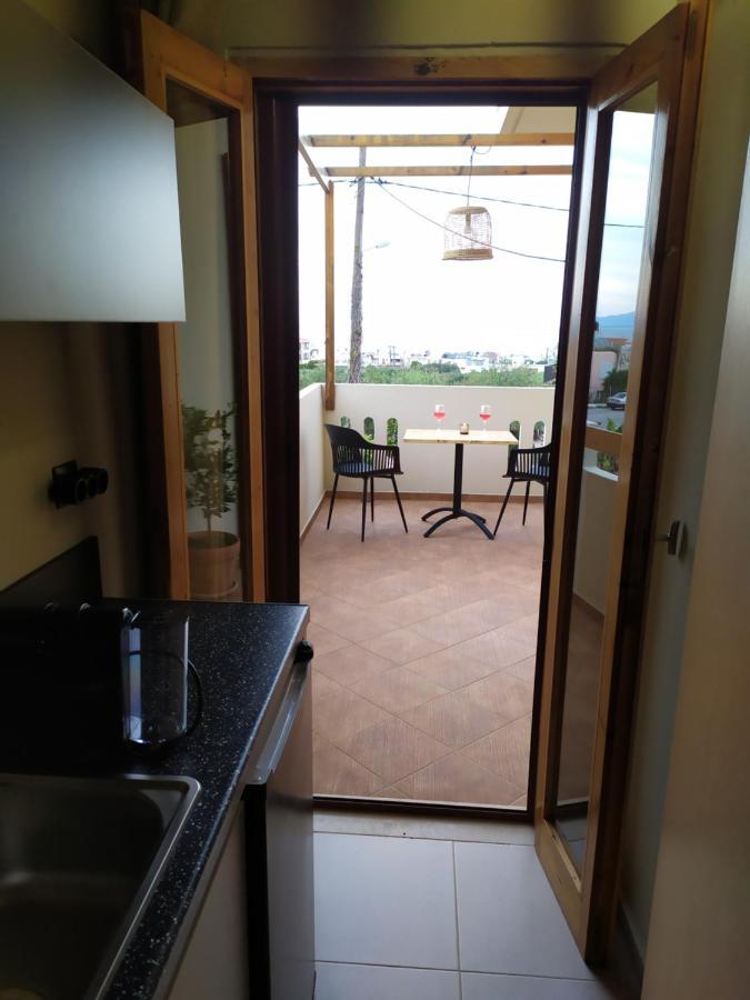 Giodriana Cozy Studio Agia Marina  Luaran gambar
