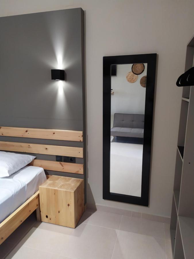 Giodriana Cozy Studio Agia Marina  Luaran gambar