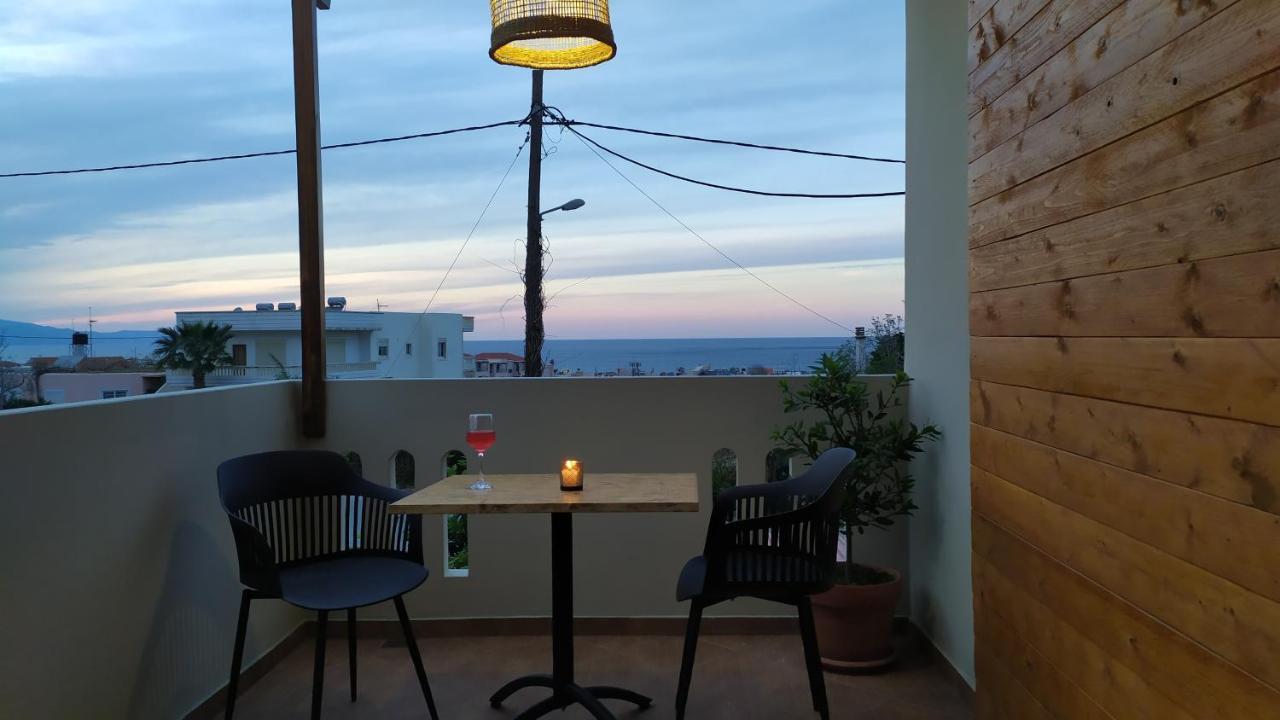 Giodriana Cozy Studio Agia Marina  Luaran gambar