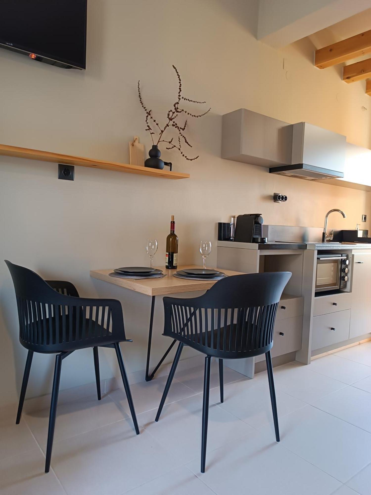 Giodriana Cozy Studio Agia Marina  Luaran gambar