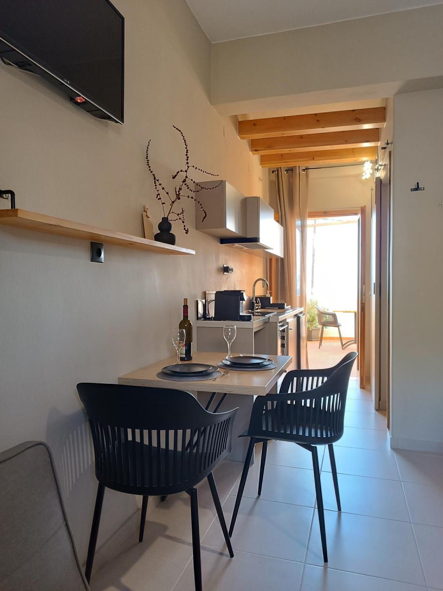 Giodriana Cozy Studio Agia Marina  Luaran gambar
